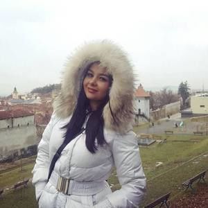 Meet your Posher, Julio